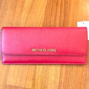 Michael Kors Jet Set Travel wallet